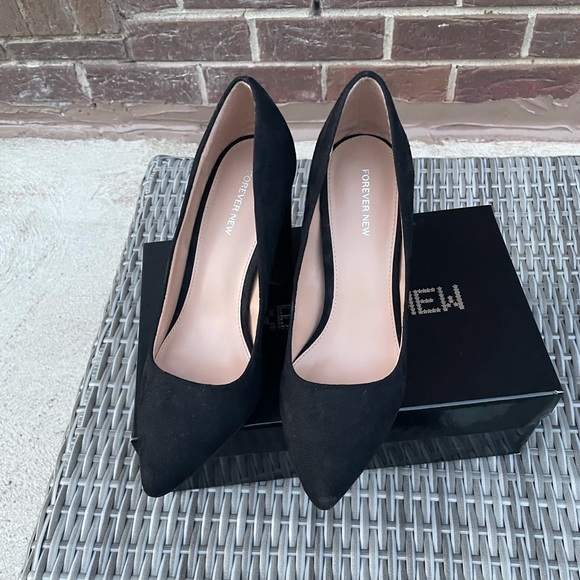 Brand new Forever New block heels in black - Picture 3 of 5
